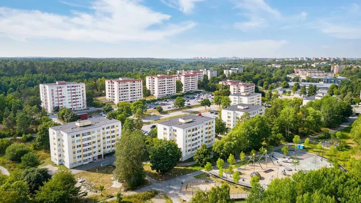 Vallhornsvägen 4 i Skogås